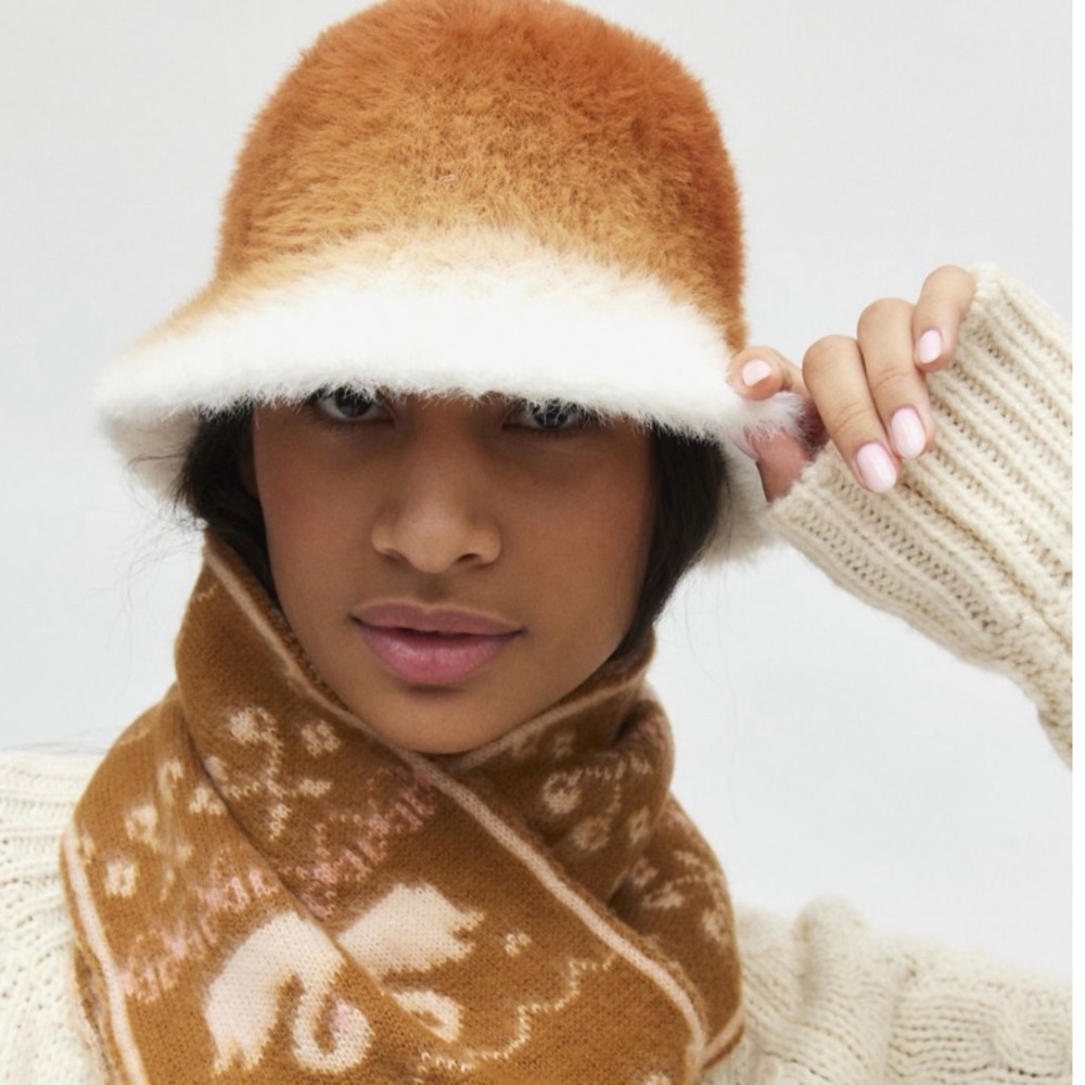 Ombré Fuzzy Bucket Hat